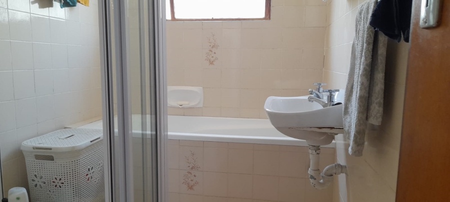 To Let 3 Bedroom Property for Rent in Edgemead Western Cape